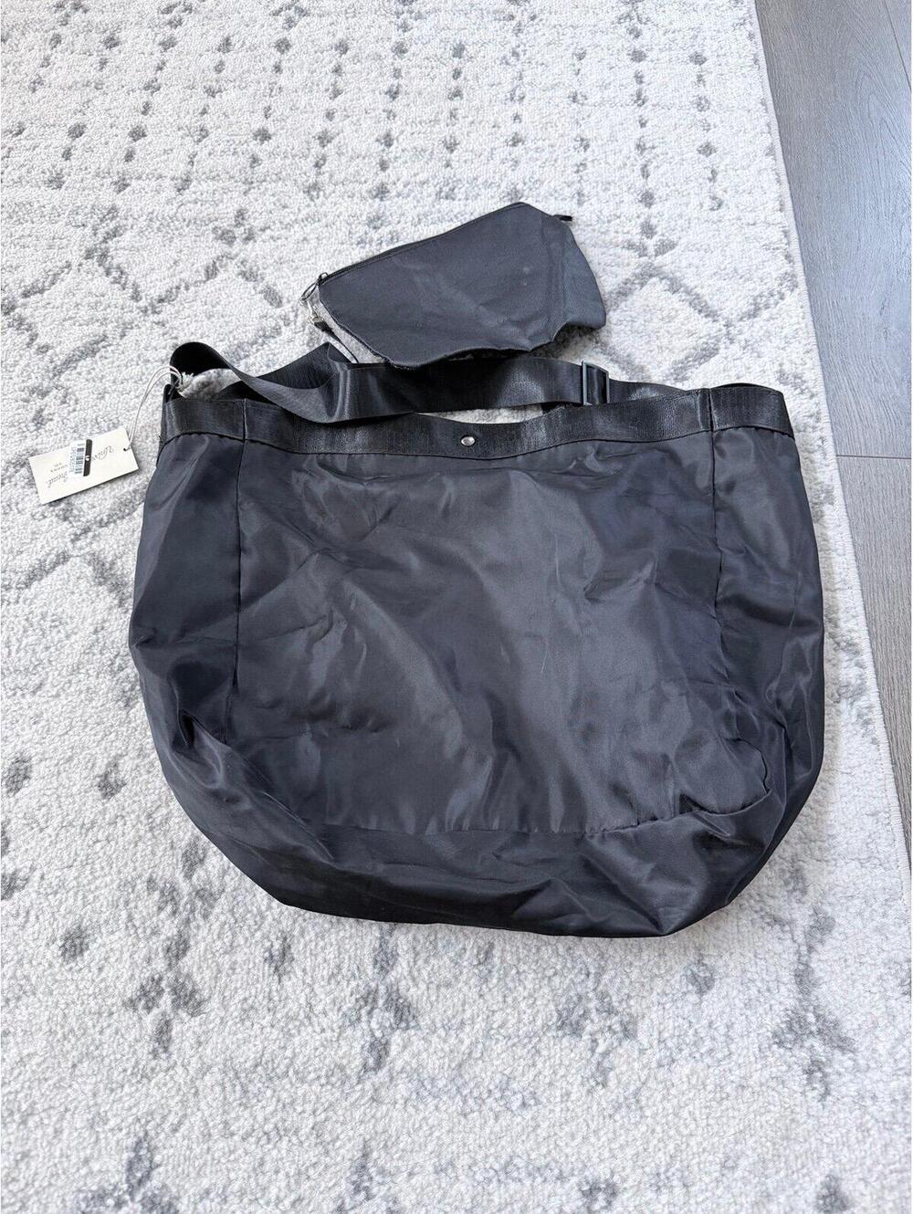 NWT Universal Thread Black Packable Oversized Tote Bag Foldable Travel Shopper